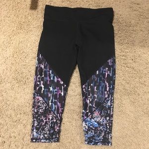 Fabletics crop pants